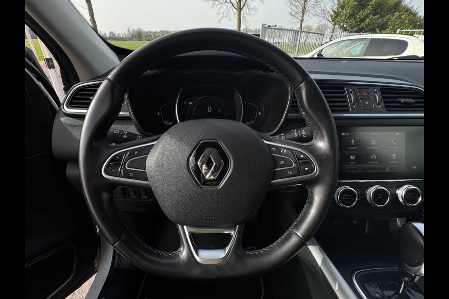 Renault Kadjar 1.3 TCe Intens BOSE / TREKHAAK / STOELVERW. / CARPLAY / CRUISE / CAMERA / PDC / 4-SEIZ B / 19 INCH / ECC / NAVI