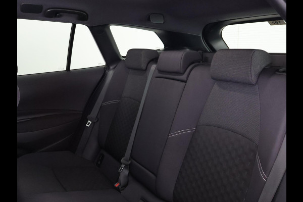 Toyota Corolla Touring Sports Hybrid 140 Business PAS 25.228 KM!!!! STOEL -EN STUURVERWARMING . CAMERA . APPLE CARPLAY & ANDROID AUTO