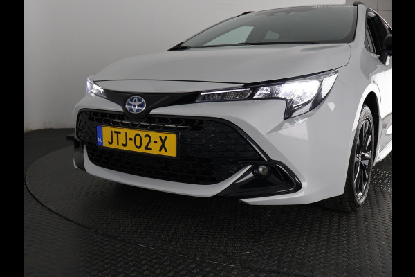 Toyota Corolla Touring Sports Hybrid 140 Business PAS 25.228 KM!!!! STOEL -EN STUURVERWARMING . CAMERA . APPLE CARPLAY & ANDROID AUTO