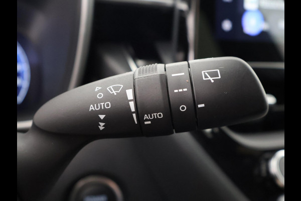 Toyota Corolla Touring Sports Hybrid 140 Business PAS 25.228 KM!!!! STOEL -EN STUURVERWARMING . CAMERA . APPLE CARPLAY & ANDROID AUTO