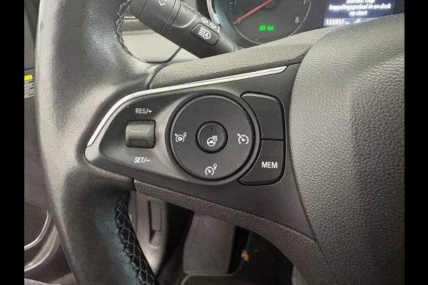 Opel Grandland X 1.2 Turbo Business Executive Panoramadak Navigatie Apple Carplay/Android Auto Camera Parkeersensoren Cruise Control Full Led Stoel- en stuurverwarming Half leder Lichtmetalen velgen Climate Control Getinte ramen