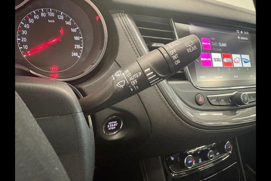 Opel Grandland X 1.2 Turbo Business Executive Panoramadak Navigatie Apple Carplay/Android Auto Camera Parkeersensoren Cruise Control Full Led Stoel- en stuurverwarming Half leder Lichtmetalen velgen Climate Control Getinte ramen