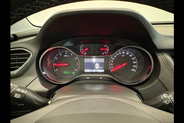 Opel Grandland X 1.2 Turbo Business Executive Panoramadak Navigatie Apple Carplay/Android Auto Camera Parkeersensoren Cruise Control Full Led Stoel- en stuurverwarming Half leder Lichtmetalen velgen Climate Control Getinte ramen