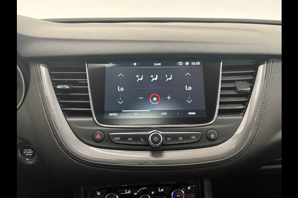 Opel Grandland X 1.2 Turbo Business Executive Panoramadak Navigatie Apple Carplay/Android Auto Camera Parkeersensoren Cruise Control Full Led Stoel- en stuurverwarming Half leder Lichtmetalen velgen Climate Control Getinte ramen