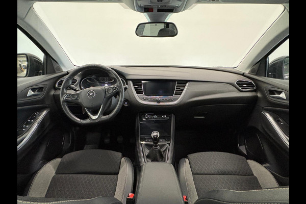 Opel Grandland X 1.2 Turbo Business Executive Panoramadak Navigatie Apple Carplay/Android Auto Camera Parkeersensoren Cruise Control Full Led Stoel- en stuurverwarming Half leder Lichtmetalen velgen Climate Control Getinte ramen