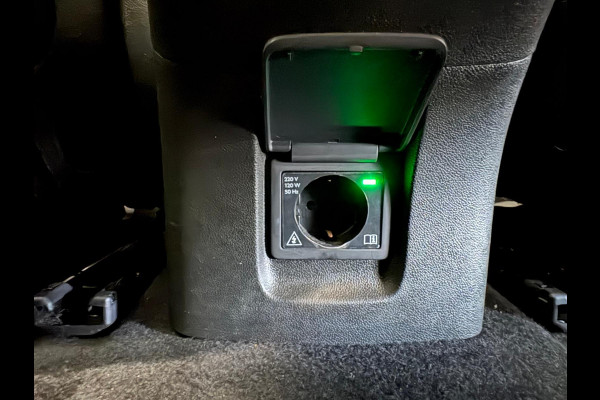 Opel Grandland X 1.2 Turbo Business Executive Panoramadak Navigatie Apple Carplay/Android Auto Camera Parkeersensoren Cruise Control Full Led Stoel- en stuurverwarming Half leder Lichtmetalen velgen Climate Control Getinte ramen