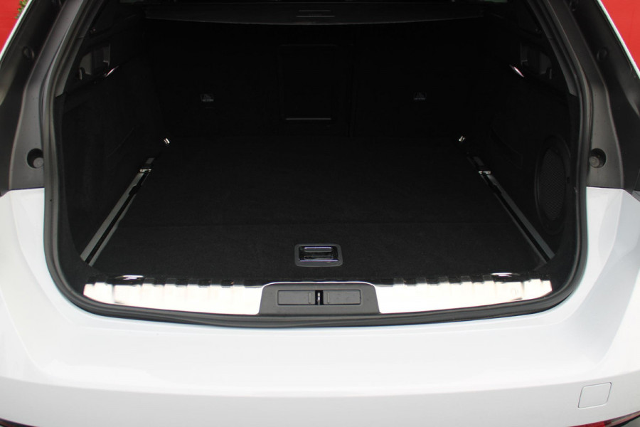 Peugeot 508 SW PSE 1.6 HYbrid 360PK AWD | PANORAMISCH SCHUIF/KANTELDAK | FOCAL® PREMIUM AUDIOSYSTEEM MET 10 SPEAKERS | MATRIX KOPLAMPEN | SFEERVERLICHTING | 360 HD PARKEERCAMERA'S | VERWARMDE VOORRUITRAND | DRAADLOOS APPLECARPLAY/ANDROID AUTO | NAVIGATIE | ADAPTIEVE CRUISE CONTROL | SPORT HIGH PERFORMANCE ONDERSTEL | ACTIVE SUSPENSION CONTROL | ANTIDIEFSTAL PACK (ALARM) | NIGHT VISION | 20" LICHTMETALEN ''EXXAR'' VELGEN | VERWARMBARE AGR SPORTSTOELEN MET MASSAGEFUNCTIE | BEKLEDING ''NAPPA LEDER''/ALCANTARA/3D STOF PSE | ELEKTRISCH BEDIENBARE ACHTERKLEP | PEUGEOT SPORT REMKLAUWEN I