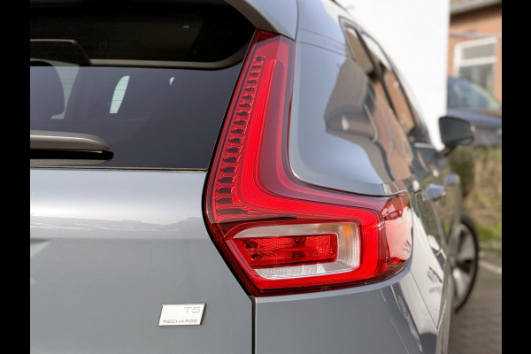 Volvo XC40 1.5 T5 Plug-in hybrid Plus Dark | Pilot Assist | LED | Camera | H/K | 18 inch