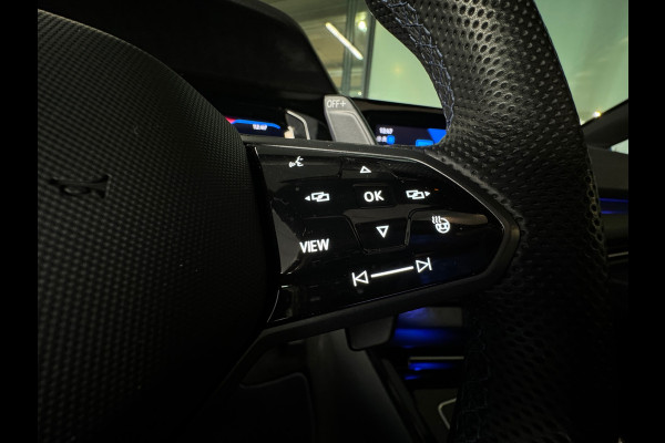 Volkswagen Golf 2.0 TSI R 4Motion Pano|Sfeer|Camera|CarPlay