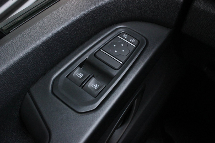 Renault Trafic L2H1 150PK DUBBEL CABINE LUXE / NAVIGATIE / AIRCO / VERLAAGD / START-STOP / PDC/ JB- EDITION / SPOILER / CRUISE CON