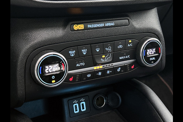 Ford FOCUS Wagon 1.0 EcoBoost Hybrid ST Line X Business (PANORAMADAK, STOEL-/STUURVERWARMING, CAMERA, CARPLAY, 1e EIGENAAR)