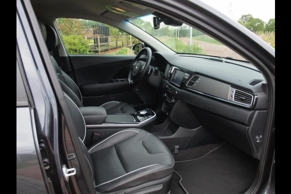 Kia e-Niro ExecutiveLine 64 kWh | Camera | Apple Carplay | Cruise Control | JBL | Leer |