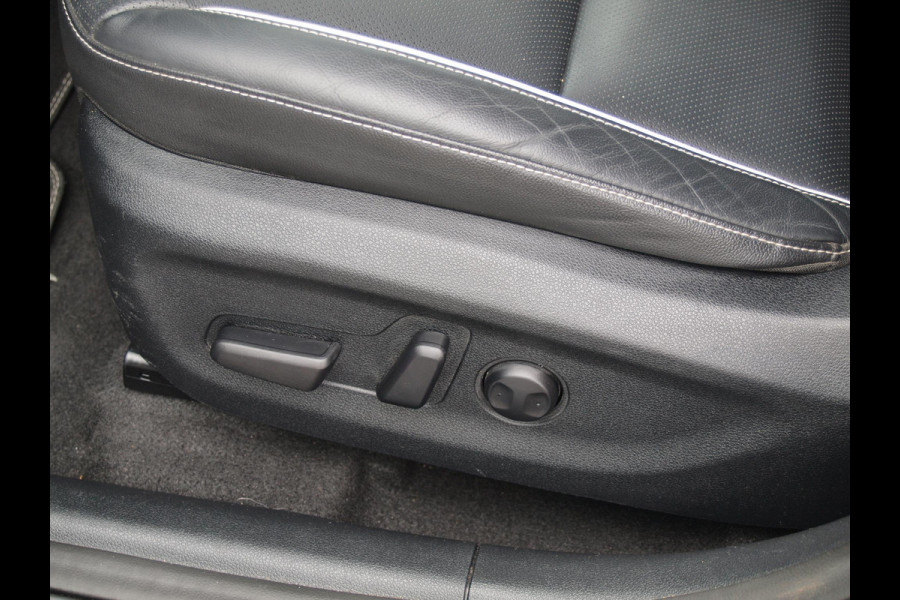 Kia e-Niro ExecutiveLine 64 kWh | Camera | Apple Carplay | Cruise Control | JBL | Leer |