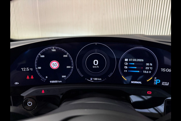 Porsche Taycan Performance 93 kWh-SOH 90%-MEMORY-WARMTEPOMP-PASM-STUUR VERWARMBAAR-SURROUND VIEW