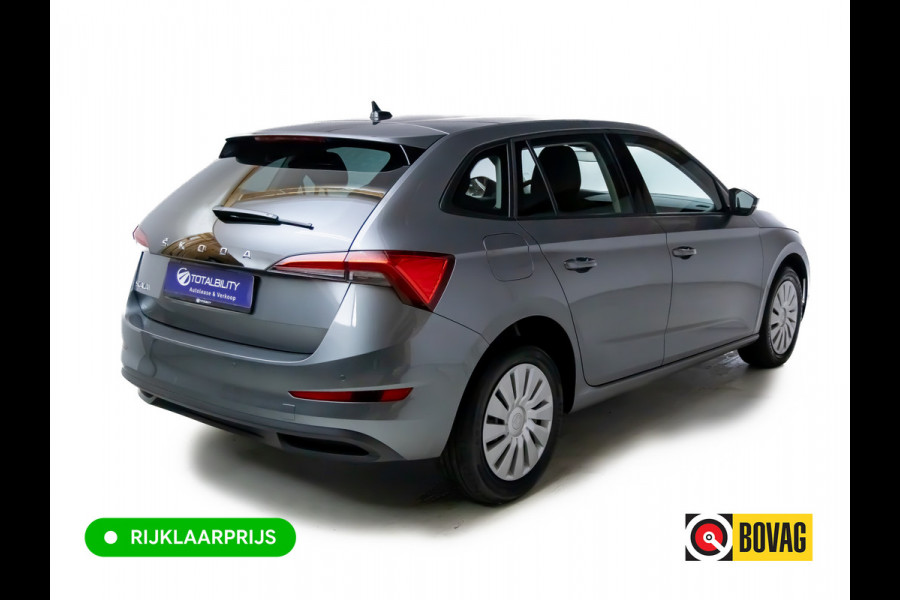 Škoda SCALA 1.0 TSI Ambition Comfort Automaat 110 PK Stoel- en stuurverwarming , Climate control , Apple Carplay, Android auto, PDC achter All season banden