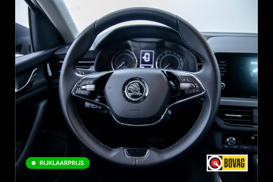 Škoda SCALA 1.0 TSI Ambition Comfort Automaat 110 PK Stoel- en stuurverwarming , Climate control , Apple Carplay, Android auto, PDC achter All season banden