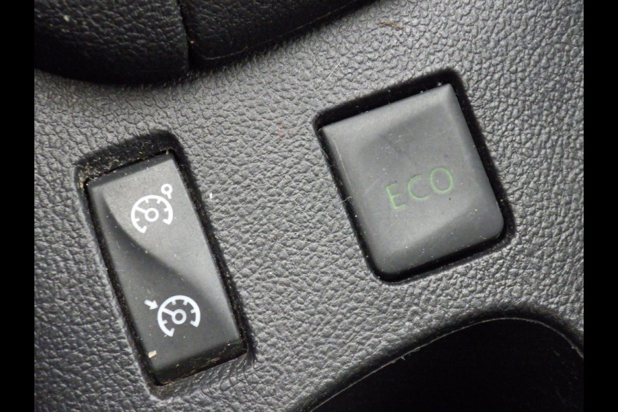 Renault Clio Estate 0.9 TCe Limited Airco, Cruise, NAVI, NL/NAP!