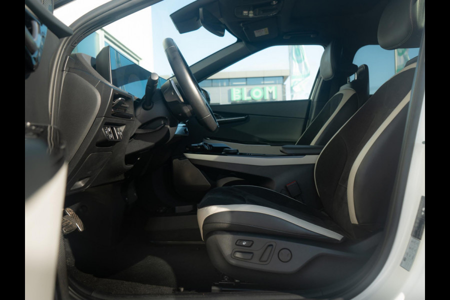 Kia Ev6 GT-Line 77.4 kWh | Schuifkanteldak | Stoel en stuurverwarming |