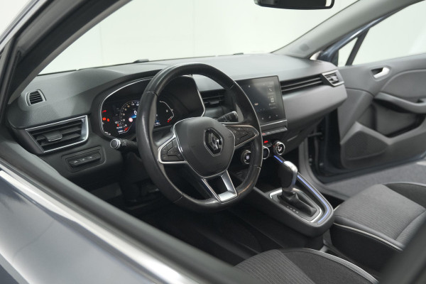 Renault Clio TCe 130 EDC Intens |  Allseason banden | Camera | Navigatie | Parkeersensoren