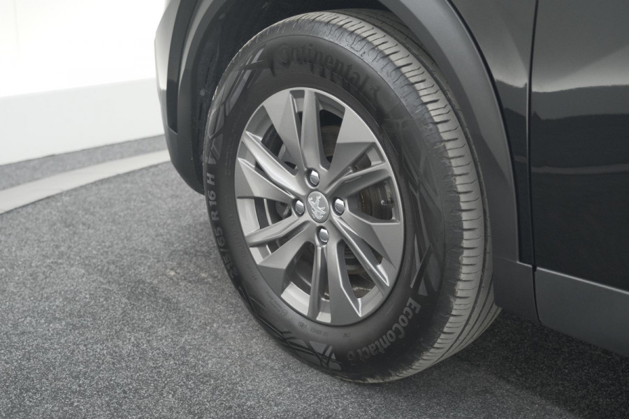 Peugeot 2008 PureTech 130 Active | Camera | Apple Carplay | Parkeersensoren | Stoelverwarming