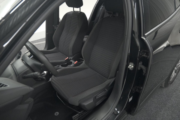 Peugeot 2008 PureTech 130 Active | Camera | Apple Carplay | Parkeersensoren | Stoelverwarming