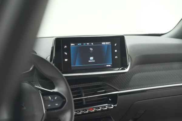 Peugeot 2008 PureTech 130 Active | Camera | Apple Carplay | Parkeersensoren | Stoelverwarming