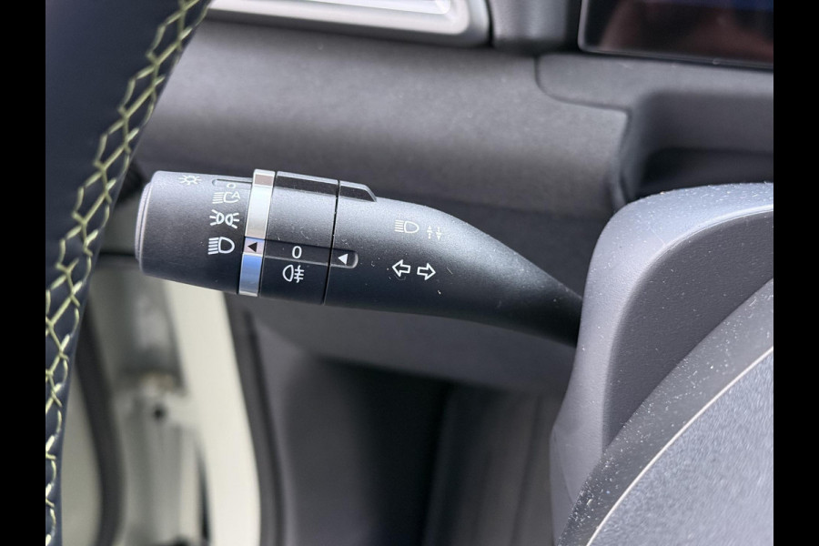 BYD ATTO 2 Boost 45 kWh DIRECT LEVERBAAR | VOLLEDIGE BYD FABRIEKSGARANTIE T/M 11-2030 OF 150.000 KM | STOEL- & STUURVERWARMING | ADAPTIEVE CRUISE | 360° CAMERA | PANORAMADAK | DODEHOEKASSISTENT | ORIGINEEL NL AUTO