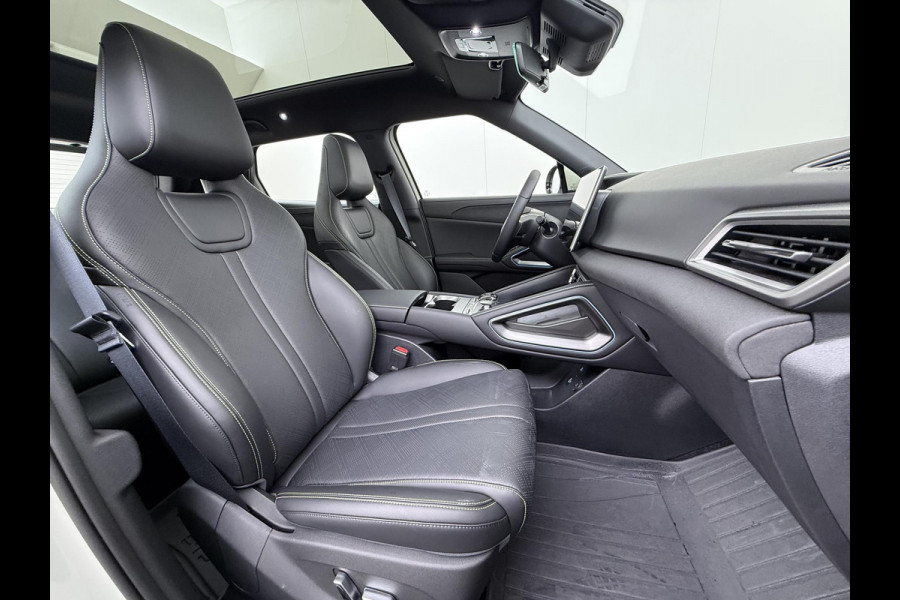 BYD ATTO 2 Boost 45 kWh DIRECT LEVERBAAR | VOLLEDIGE BYD FABRIEKSGARANTIE T/M 11-2030 OF 150.000 KM | STOEL- & STUURVERWARMING | ADAPTIEVE CRUISE | 360° CAMERA | PANORAMADAK | DODEHOEKASSISTENT | ORIGINEEL NL AUTO