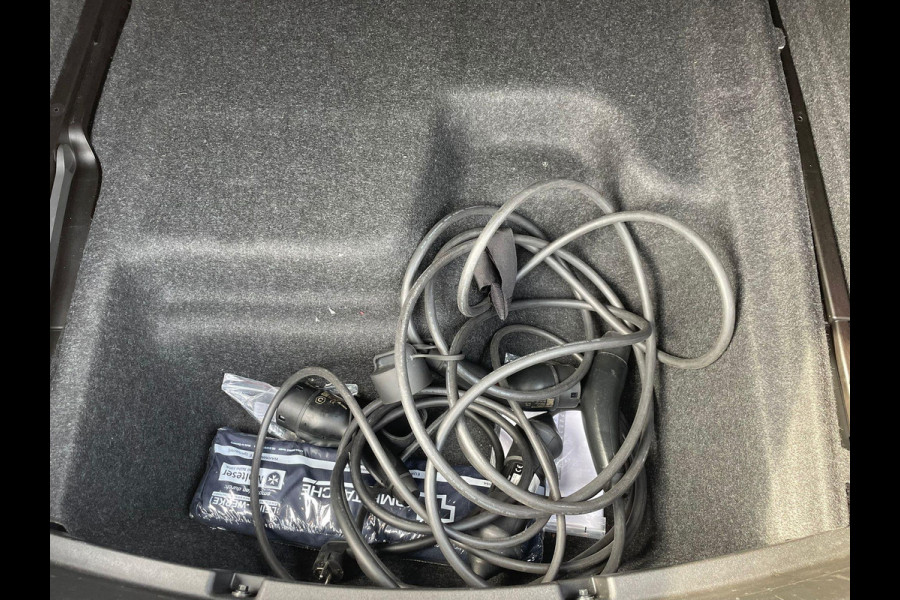 Polestar 2 Long Range Single Motor 78 kWh | SOH 96%| ELEK. STOEL MET MEMORY| DODE HOEK SENSOR| STOELVERWARMING| ELEK. ACHTERKLEP| 360 CAMERA| ADAPTIVE CRUISE CONTROL | RIJKLAAR GELEVERD MET 12 MND BOVAG GARANTIE |