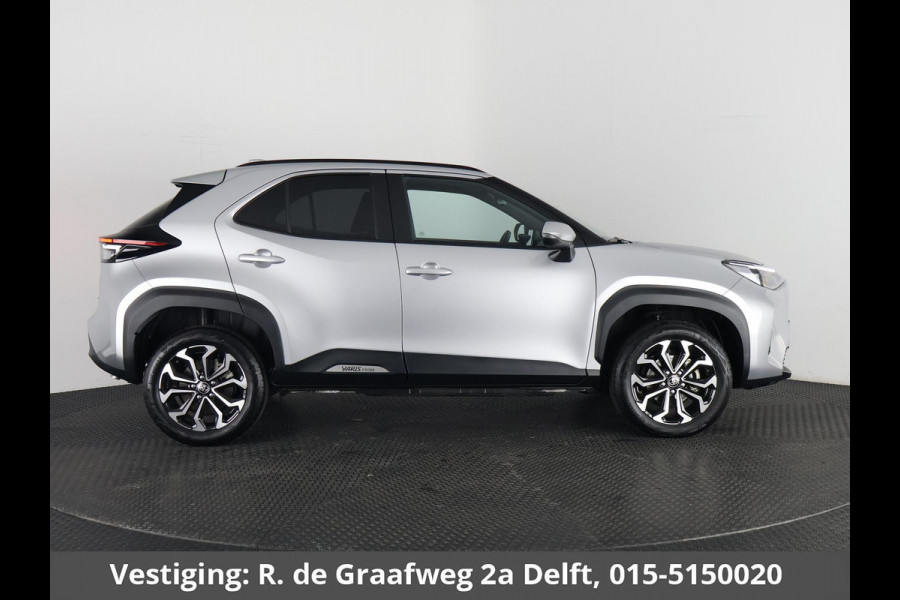 Toyota Yaris Cross 1.5 Hybrid 115 Dynamic | Stuur- & Stoelverwarming | Parkeersensoren | Dodehoek detectie | Apple Carplay & AndroidAUTO | Camera