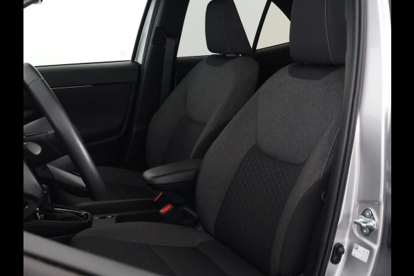 Toyota Yaris Cross 1.5 Hybrid 115 Dynamic | Stuur- & Stoelverwarming | Parkeersensoren | Dodehoek detectie | Apple Carplay & AndroidAUTO | Camera