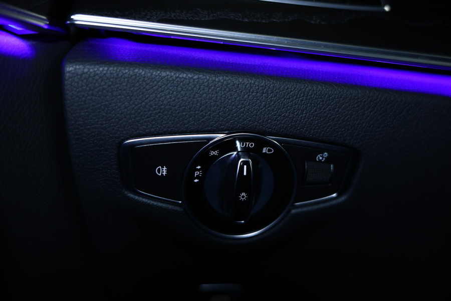 Mercedes-Benz E-Klasse 300 Mild Hybrid PANO CARPLAY NAVI ACC 360CAM '19