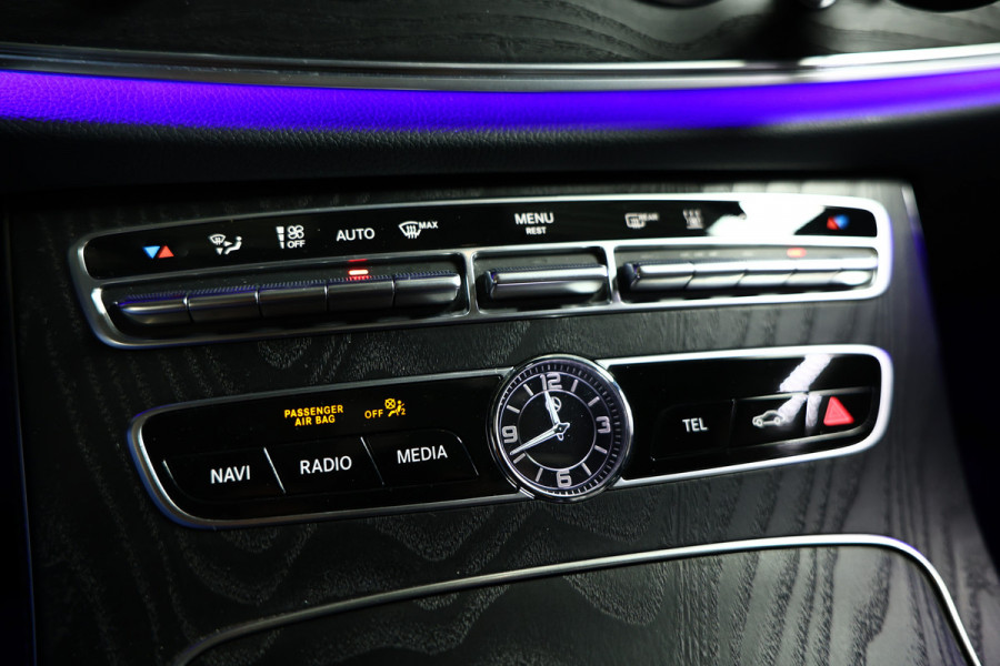 Mercedes-Benz E-Klasse 300 Mild Hybrid PANO CARPLAY NAVI ACC 360CAM '19
