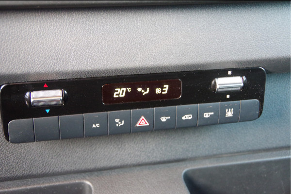 Mercedes-Benz Sprinter 317 1.9 L2H1 AUT. LED, 3.5T TREKHAAK, STANDKACHEL, CAMERA, NAVI, CRUISE, CLIMA