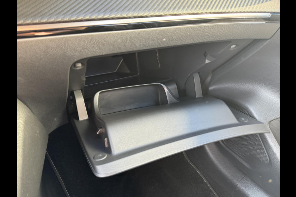 Peugeot e-208 EV GT 50 kWh | 3 fase | Camera | Prijs is rijklaar