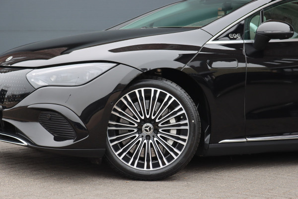 Mercedes-Benz EQE 300 Business Solution Premium 90 kWh | Luchtvering | Distronic+ | Panoramadak | Massage | Burmester | Digital Light | Surround Camera | Augmented Reality | Leder |  Stoelventilatie | Verwarmd Stuurwiel |