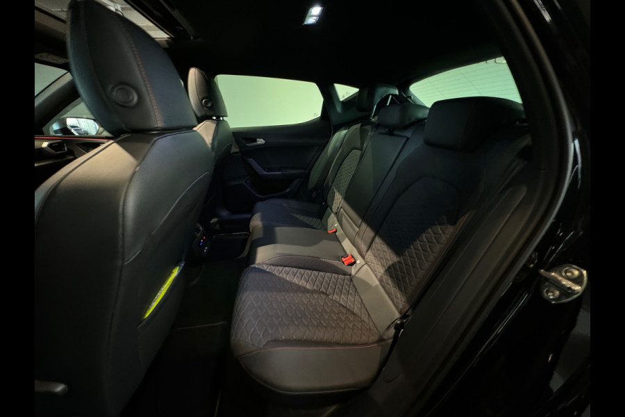 Seat Leon 1.4 TSI eHybrid PHEV FR Pano|Keyless|Sfeer|Camera
