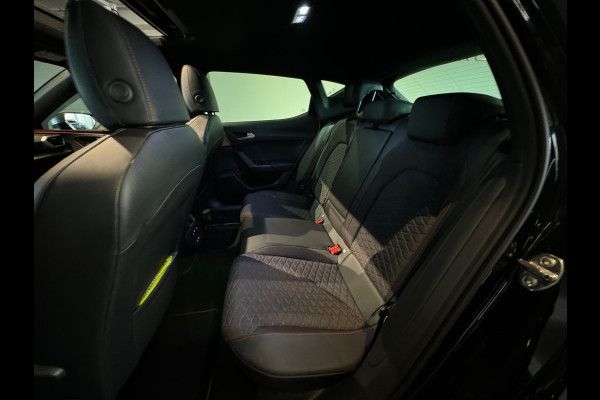 Seat Leon 1.4 TSI eHybrid PHEV FR Pano|Keyless|Sfeer|Camera