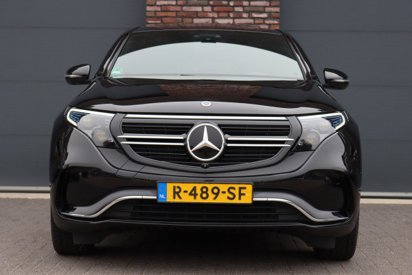 Mercedes-Benz EQC 400 4MATIC AMG Line Premium+ 80 kWh | 35.000,- ex | Distronic+ | Schuifdak | Memory | Advanced Sound System | Surround Camera | HUD | Trekhaak |