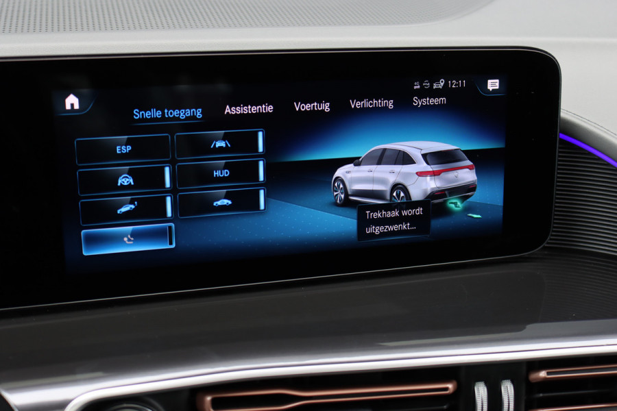 Mercedes-Benz EQC 400 4MATIC AMG Line Premium+ 80 kWh | 35.000,- ex | Distronic+ | Schuifdak | Memory | Advanced Sound System | Surround Camera | HUD | Trekhaak |