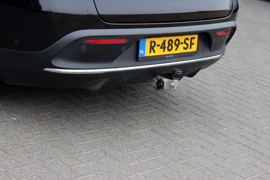 Mercedes-Benz EQC 400 4MATIC AMG Line Premium+ 80 kWh | 35.000,- ex | Distronic+ | Schuifdak | Memory | Advanced Sound System | Surround Camera | HUD | Trekhaak |