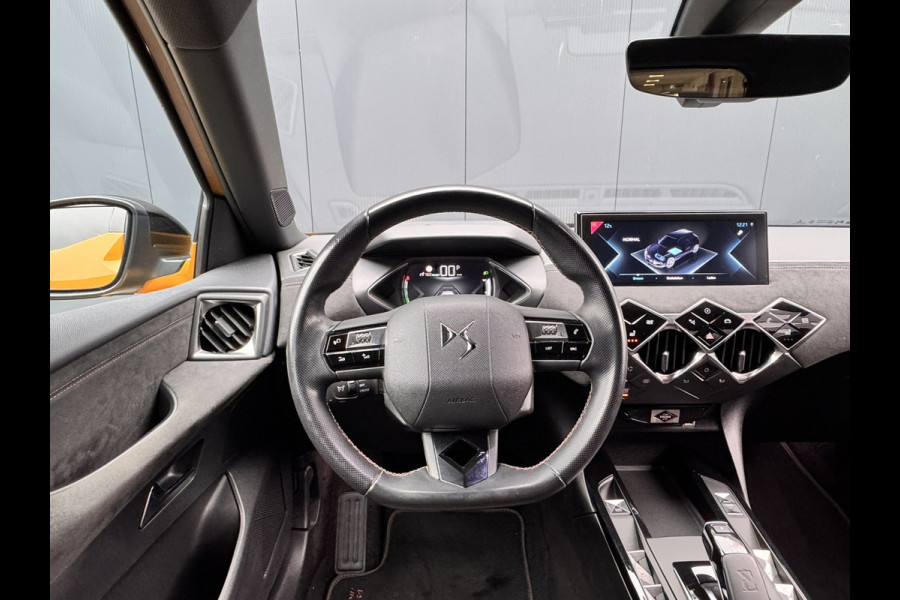 DS DS 3 Crossback E-Tense Business 50 kWh | Stoelverwarming | Apple carplay/Android auto | Camera achter | Cruise control | Navigatie |