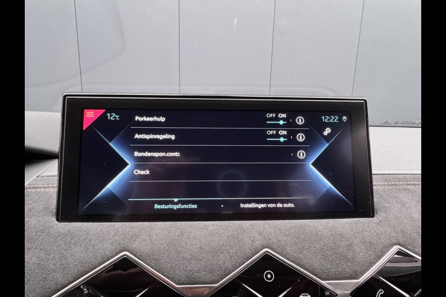 DS DS 3 Crossback E-Tense Business 50 kWh | Stoelverwarming | Apple carplay/Android auto | Camera achter | Cruise control | Navigatie |