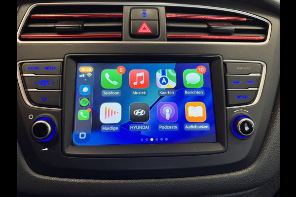 Hyundai i20 1.0 T-GDI Comfort | Automaat | Camera achter | Trekhaak afneembaar | Apple carplay |Cruise control | Wordt verwacht, bel voor een bezichtiging!
