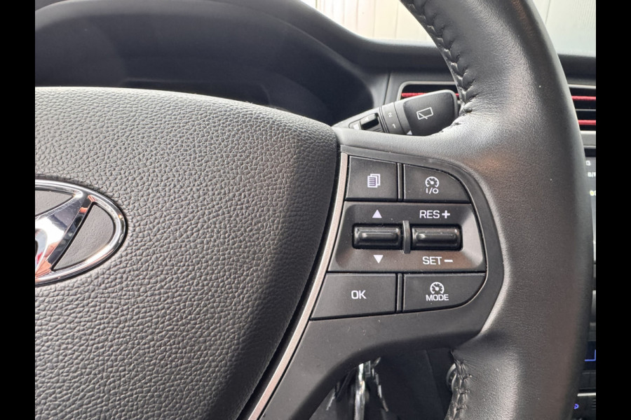 Hyundai i20 1.0 T-GDI Comfort | Automaat | Camera achter | Trekhaak afneembaar | Apple carplay |Cruise control | Wordt verwacht, bel voor een bezichtiging!