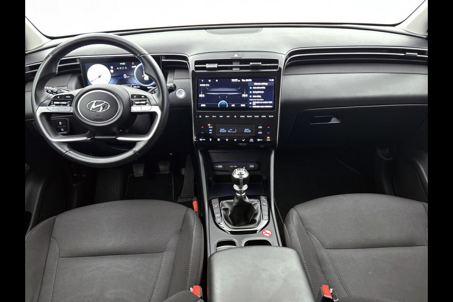 Hyundai Tucson 1.6 T-GDI MHEV Comfort (NAVIGATIE, CAMERA, STUURHULP, CARPLAY, PDC, 1e EIGENAAR, GOED ONDERHOUDEN)