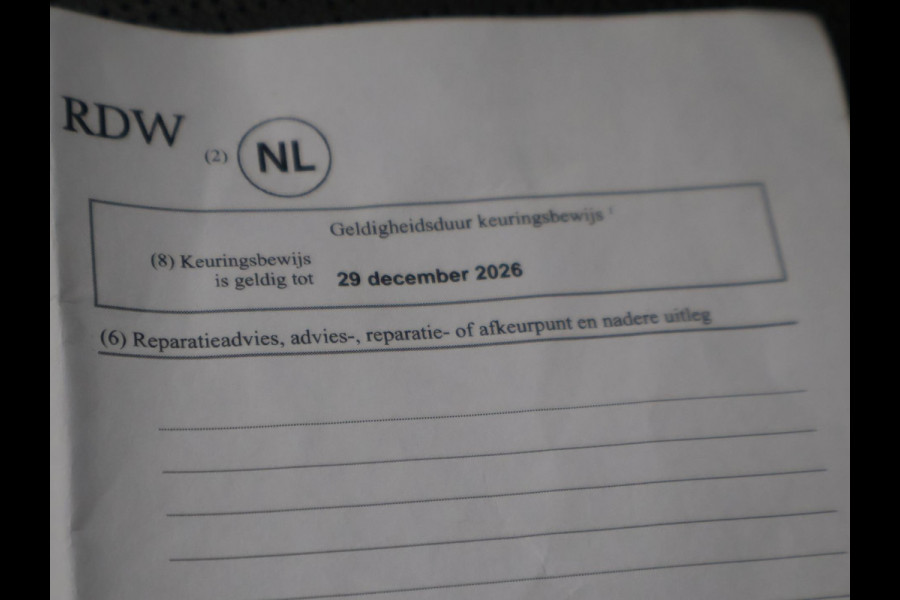 Hyundai Kona EV PREMIUM SKY 64 KWH + SCHUIFDAK | LEDER | STOELVENTILATIE | STUURVERW. | STOELVERW.