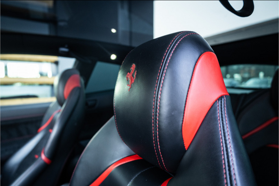 Ferrari GTC4Lusso 6.3 V12 - 4-zits l Lift l Passanger Display l Carbon l Panorama