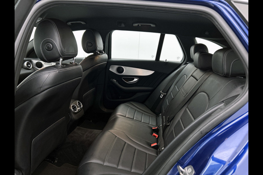Mercedes-Benz C-Klasse Estate 160 Business Solution AMG Upgrade Edition (NAVIGATIE, STOELVERWARMING, CAMERA, PDC, LEDER)