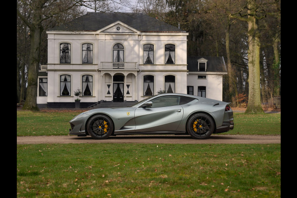 Ferrari 812 Superfast | Full carbon spec | Lift | Pass. display | JBL